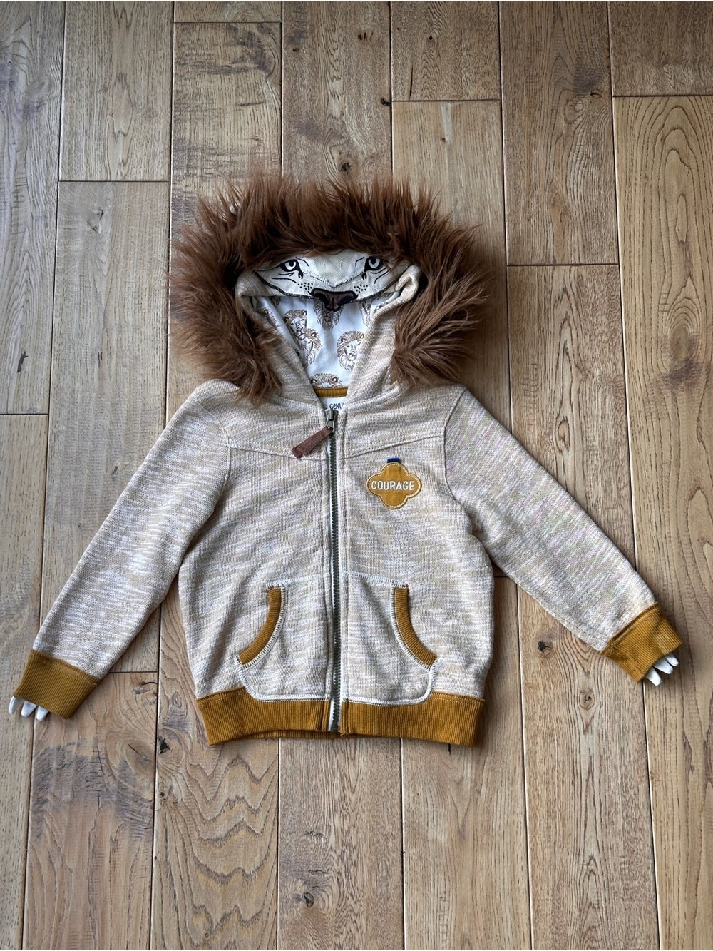 Genuine Kids From OshKosh Lion Zip Up Hoodie size 3T